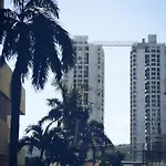 Lovely 2 Bedroom Apartment With Pool And Gym