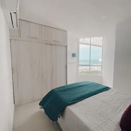 Lovely 2 Bedroom With Pool And Gym